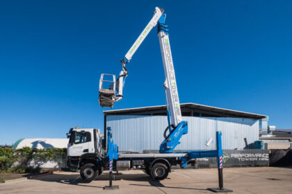 cherry picker reach
